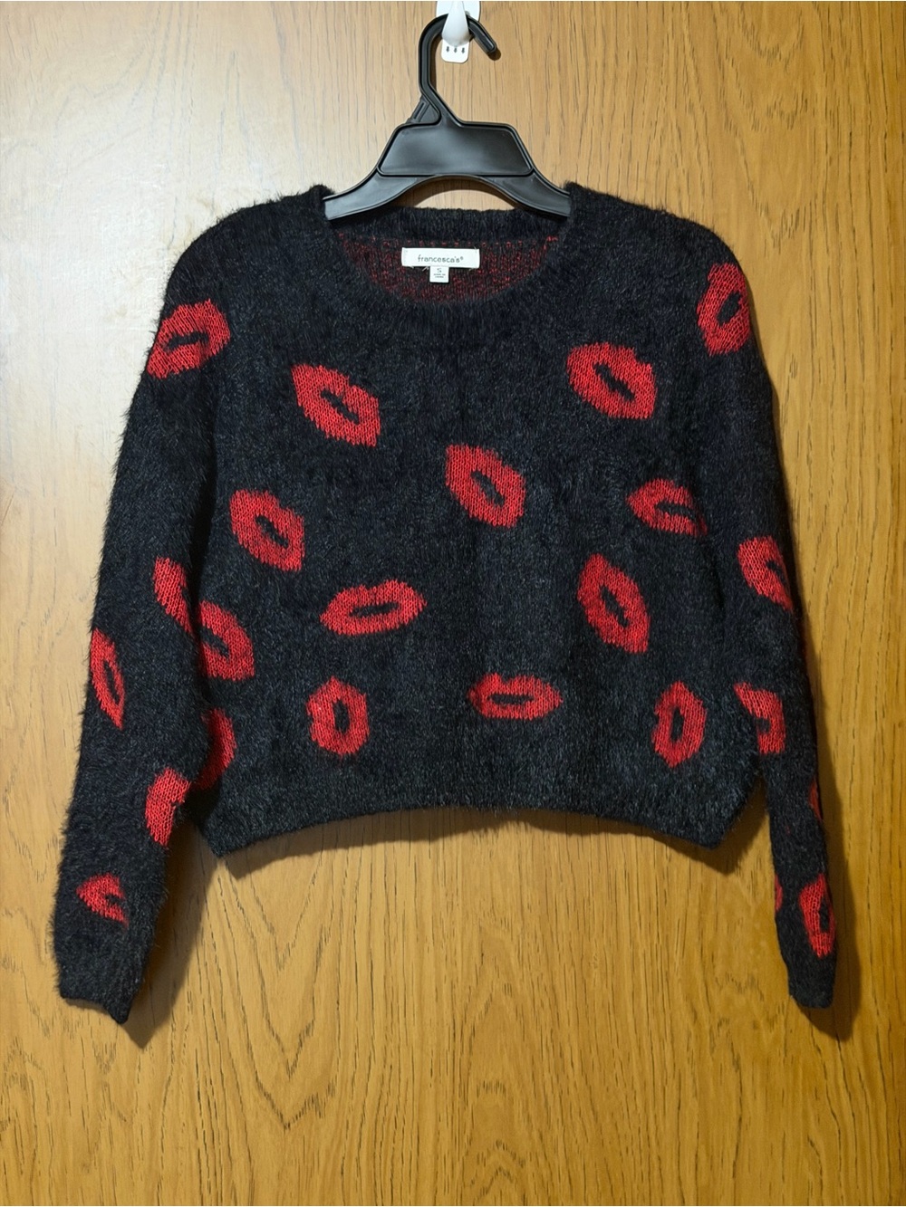 Francesca's Collections Black Fuzzy Crewneck Sweater with Red Lip Print